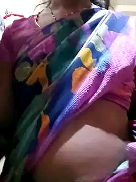 Snapshot of TeluguammayiMahi chatting on 02-18-25, 01:32 TeluguammayiMahi online show from 02-18-25, 01:32