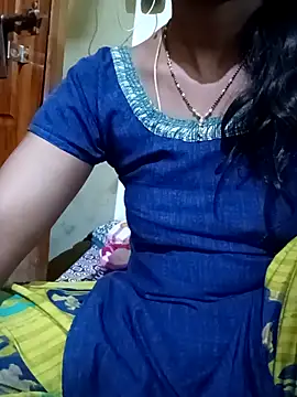 Snapshot of TeluguammayiMahi chatting on 09-18-25, 06:59 TeluguammayiMahi online show from 09-18-25, 06:59