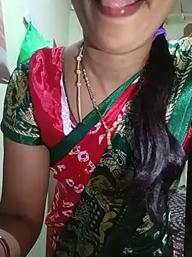 Snapshot of TeluguammayiMahi chatting on 06-23-26, 10:52 TeluguammayiMahi online show from 06-23-26, 10:52