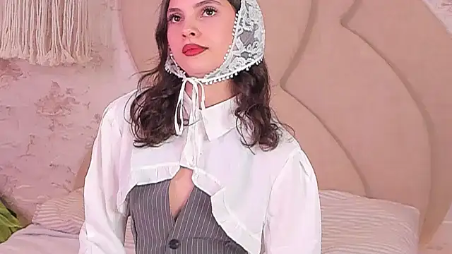 Snapshot of GIGI_DAV chatting on 02-26-25, 05:31 GIGI DAV online show from 02-26-25, 05:31