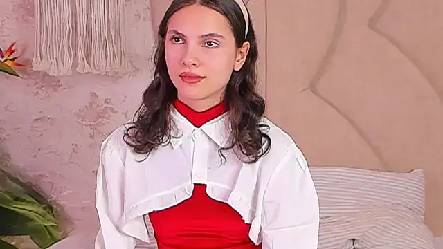 Snapshot of GIGI_DAV chatting on 02-27-25, 05:45 GIGI DAV online show from 02-27-25, 05:45