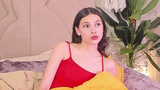 Snapshot of GIGI_DAV chatting on 03-14-25, 01:46 GIGI DAV online show from 03-14-25, 01:46