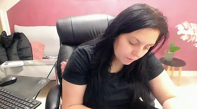 Snapshot of Wetandnaughtyxx chatting on 02-10-25, 09:58 Wetandnaughtyxx online show from 02-10-25, 09:58