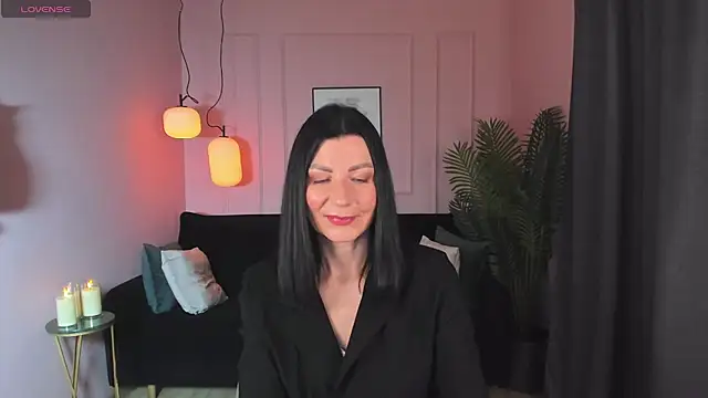Snapshot of MonicaCheerful chatting on 01-29-25, 06:01 MonicaCheerful online show from 01-29-25, 06:01