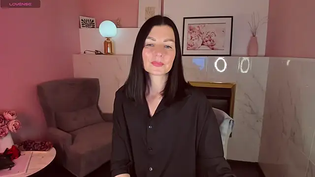 Snapshot of MonicaCheerful chatting on 02-05-25, 03:31 MonicaCheerful online show from 02-05-25, 03:31