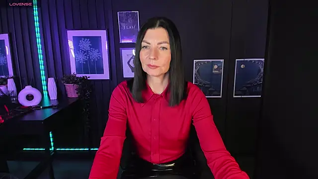Snapshot of MonicaCheerful chatting on 02-09-25, 04:40 MonicaCheerful online show from 02-09-25, 04:40