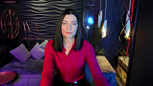 Snapshot of MonicaCheerful chatting on 02-14-25, 03:05 MonicaCheerful online show from 02-14-25, 03:05