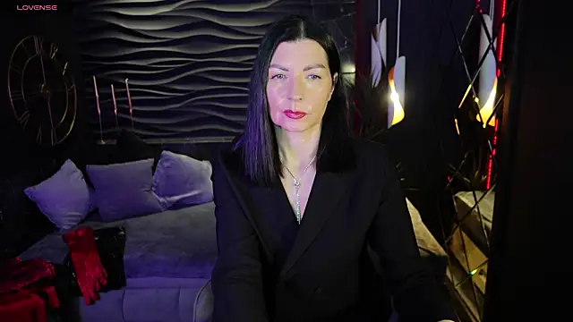 Snapshot of MonicaCheerful chatting on 02-19-25, 06:11 MonicaCheerful online show from 02-19-25, 06:11
