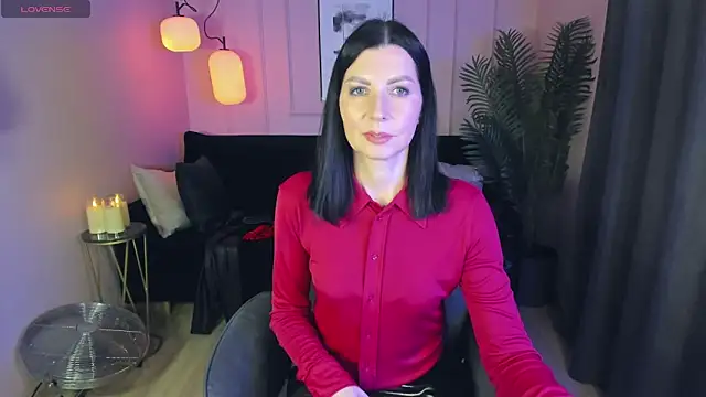 Snapshot of MonicaCheerful chatting on 02-21-25, 05:53 MonicaCheerful online show from 02-21-25, 05:53