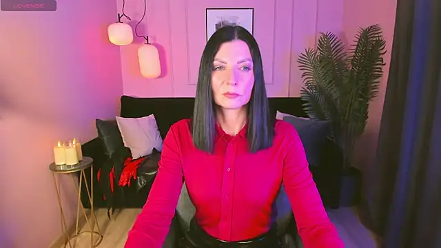 Snapshot of MonicaCheerful chatting on 02-22-25, 01:02 MonicaCheerful online show from 02-22-25, 01:02