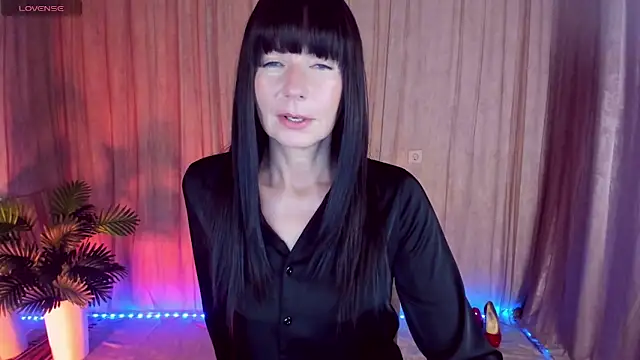 Snapshot of MonicaCheerful chatting on 10-15-25, 12:38 MonicaCheerful online show from 10-15-25, 12:38
