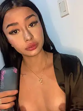 Miss karol online show from 10-12-25, 02:32