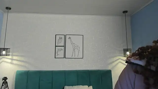 ninna curly online show from 04-29-26, 04:05