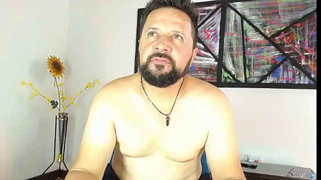 Snapshot of Daniel_08_8 chatting on 01-29-25, 07:43 Daniel 08 8 online show from 01-29-25, 07:43