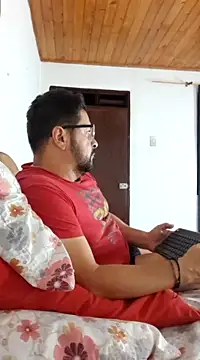 Snapshot of Daniel_08_8 chatting on 02-14-25, 02:50 Daniel 08 8 online show from 02-14-25, 02:50