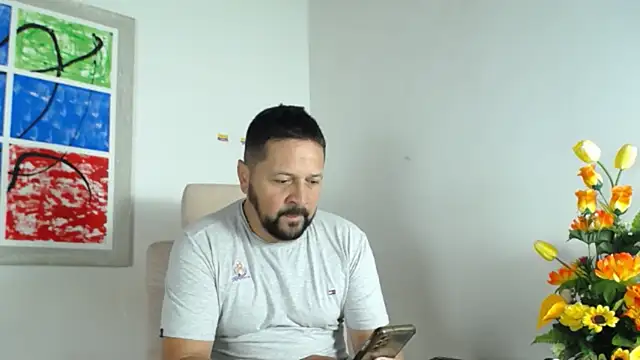 Snapshot of Daniel_08_8 chatting on 02-25-25, 02:11 Daniel 08 8 online show from 02-25-25, 02:11