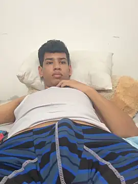 Santiago-Thompson online show from 10-23-25, 03:33