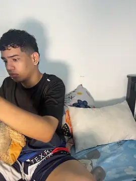 Santiago-Thompson online show from 11-05-25, 05:35