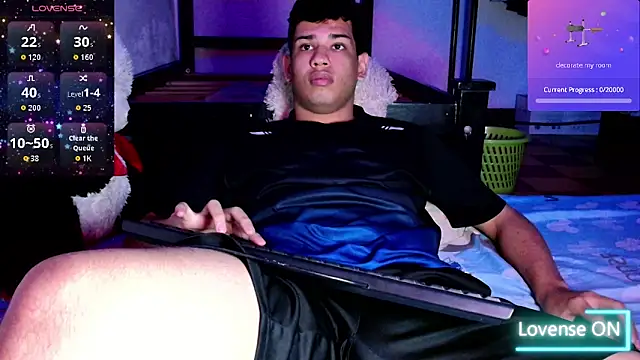 Santiago-Thompson online show from 04-25-26, 07:55