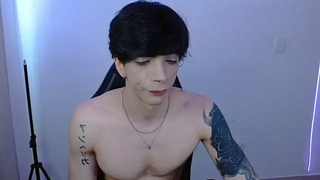 Snapshot of H3ll_B0I chatting on 02-09-26, 05:50 H3ll B0I online show from 02-09-26, 05:50