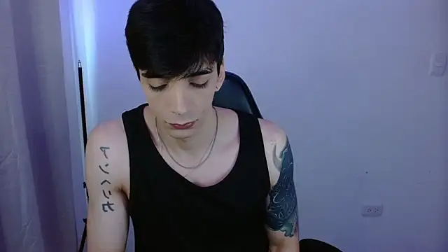 Snapshot of H3ll_B0I chatting on 02-23-26, 03:53 H3ll B0I online show from 02-23-26, 03:53