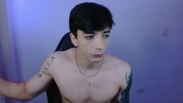 Snapshot of H3ll_B0I chatting on 03-15-26, 07:47 H3ll B0I online show from 03-15-26, 07:47