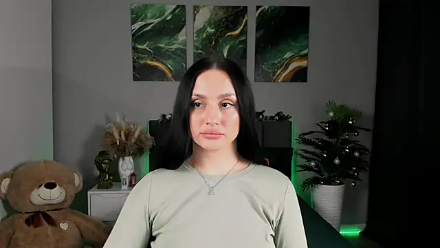 EmiliaBeynard online show from 01-25-25, 04:35