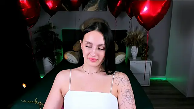 EmiliaBeynard online show from 02-23-25, 04:35