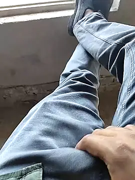 Snapshot of xmanrawan2 chatting on 02-15-25, 09:16 xmanrawan2 online show from 02-15-25, 09:16