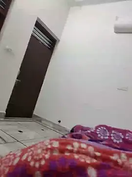 Snapshot of xmanrawan2 chatting on 02-17-25, 12:43 xmanrawan2 online show from 02-17-25, 12:43