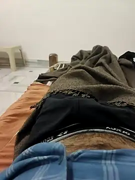 Snapshot of xmanrawan2 chatting on 10-03-25, 04:26 xmanrawan2 online show from 10-03-25, 04:26