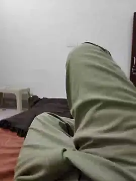 Snapshot of xmanrawan2 chatting on 10-15-25, 02:28 xmanrawan2 online show from 10-15-25, 02:28