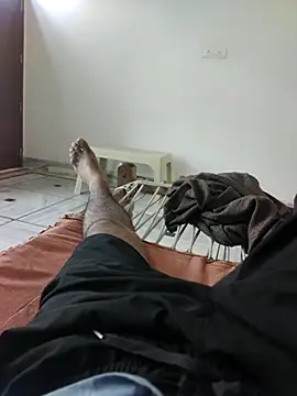 Snapshot of xmanrawan2 chatting on 10-25-25, 09:39 xmanrawan2 online show from 10-25-25, 09:39