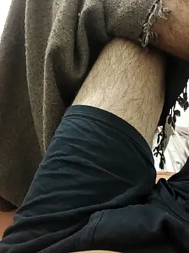 Snapshot of xmanrawan2 chatting on 10-27-25, 02:43 xmanrawan2 online show from 10-27-25, 02:43