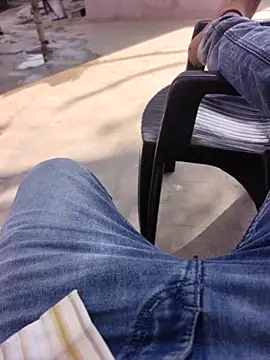 Snapshot of xmanrawan2 chatting on 02-25-26, 04:11 xmanrawan2 online show from 02-25-26, 04:11