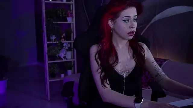 Snapshot of MisaPage chatting on 11-21-25, 12:10 MisaPage online show from 11-21-25, 12:10