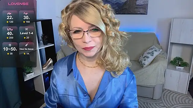 Snapshot of Milena_Whity chatting on 03-01-25, 05:42 Milena Whity online show from 03-01-25, 05:42