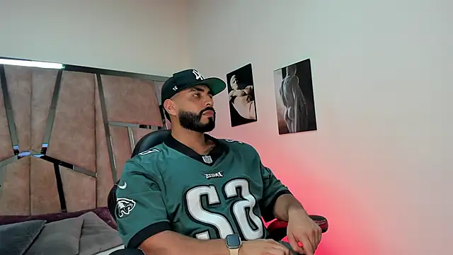 LeandroRusso online show from 02-20-25, 07:52