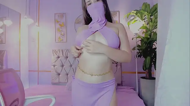 Snapshot of LeilaRasi chatting on 11-08-25, 09:24 LeilaRasi online show from 11-08-25, 09:24