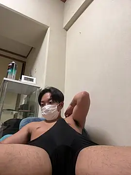 Snapshot of RUKI042 chatting on 09-20-25, 04:19 RUKI042 online show from 09-20-25, 04:19