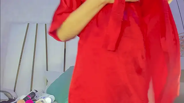 Snapshot of violet_gray_ chatting on 10-31-25, 10:05 violet gray online show from 10-31-25, 10:05