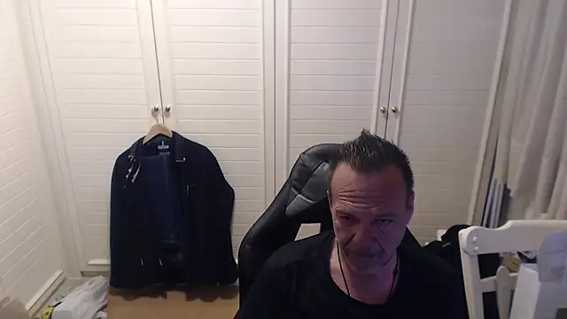 Dimitrios30 online show from 03-07-26, 02:14