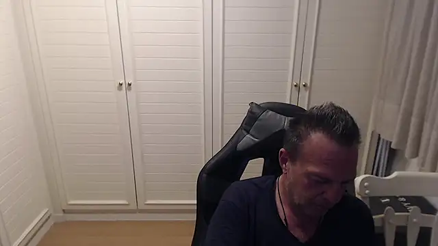 Dimitrios30 online show from 03-19-26, 05:39