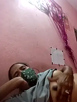 Snapshot of runi31 chatting on 02-16-25, 11:48 runi31 online show from 02-16-25, 11:48