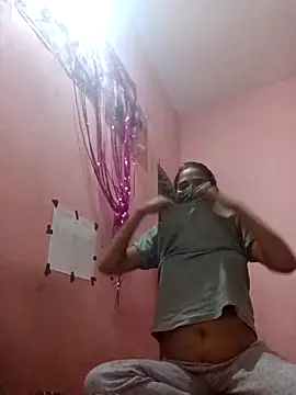 Snapshot of runi31 chatting on 02-18-25, 06:59 runi31 online show from 02-18-25, 06:59