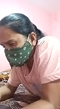 Snapshot of runi31 chatting on 03-17-25, 05:49 runi31 online show from 03-17-25, 05:49