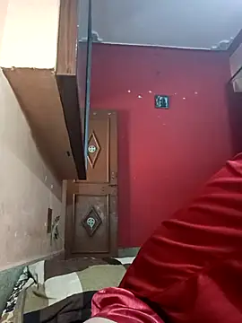 Snapshot of runi31 chatting on 11-13-25, 09:19 runi31 online show from 11-13-25, 09:19