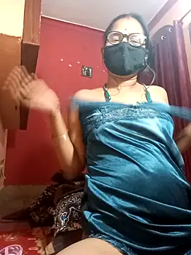 Snapshot of runi31 chatting on 12-03-25, 06:06 runi31 online show from 12-03-25, 06:06