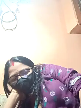 Snapshot of runi31 chatting on 01-13-26, 04:34 runi31 online show from 01-13-26, 04:34