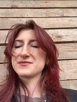 Violet Moreau online show from 03-31-26, 11:54